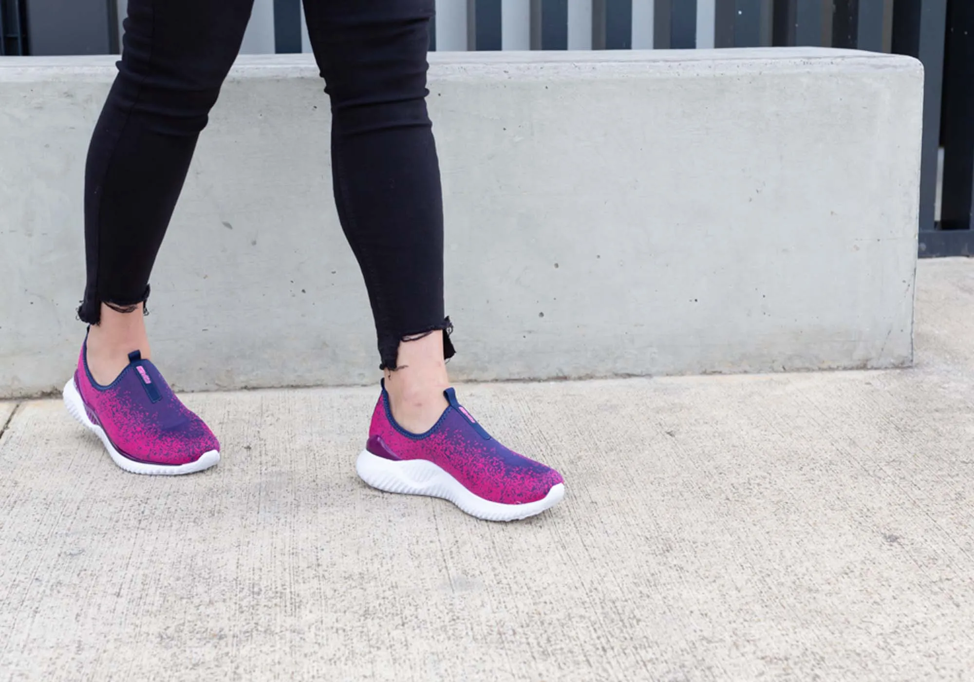 Actvitta Leah Chaussures Actives Confortables et Rembourrées pour Femmes Fabriquées au Brésil Chaussures Actvitta