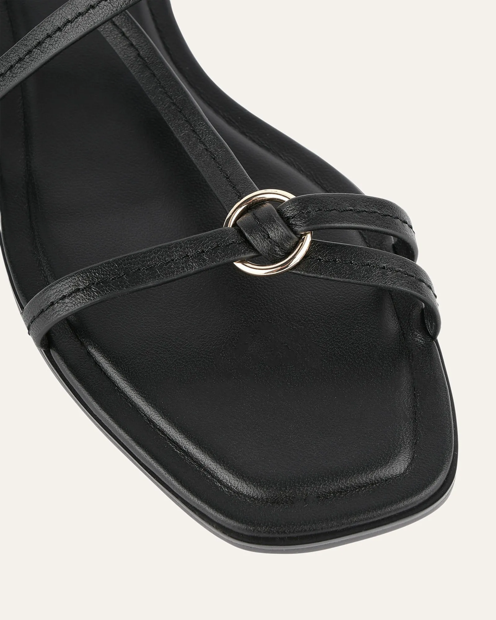 ADDI SANDALES PLATES EN CUIR NOIR
