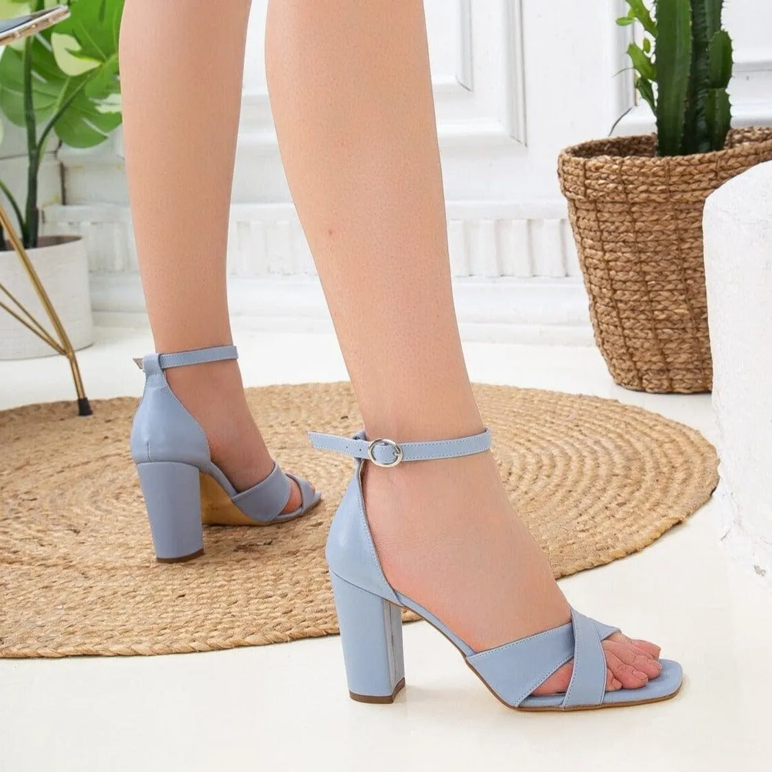 Sandales à talons en simili-cuir Amelia | Bleu clair
