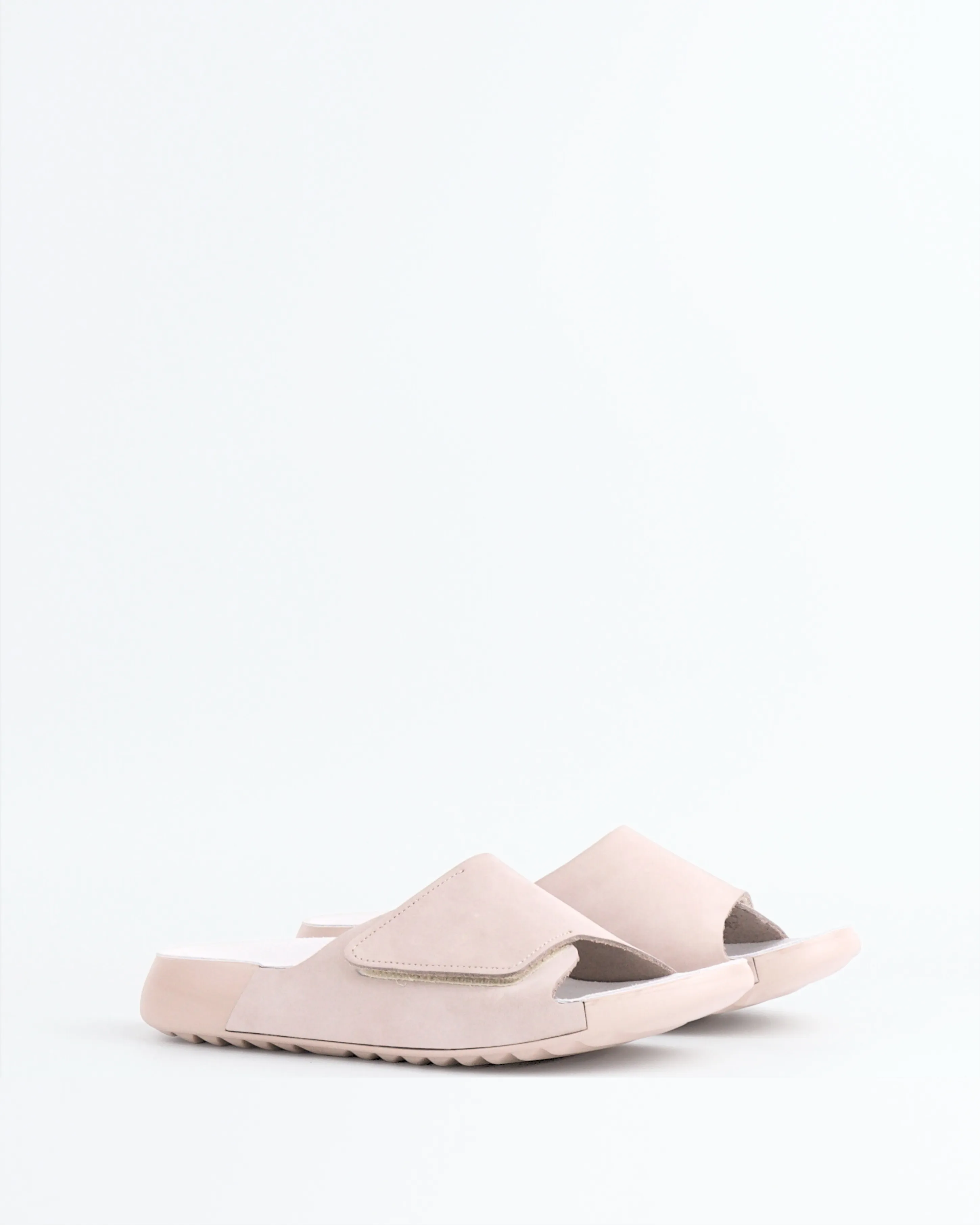 Andalusia Nubuck Gris Clair