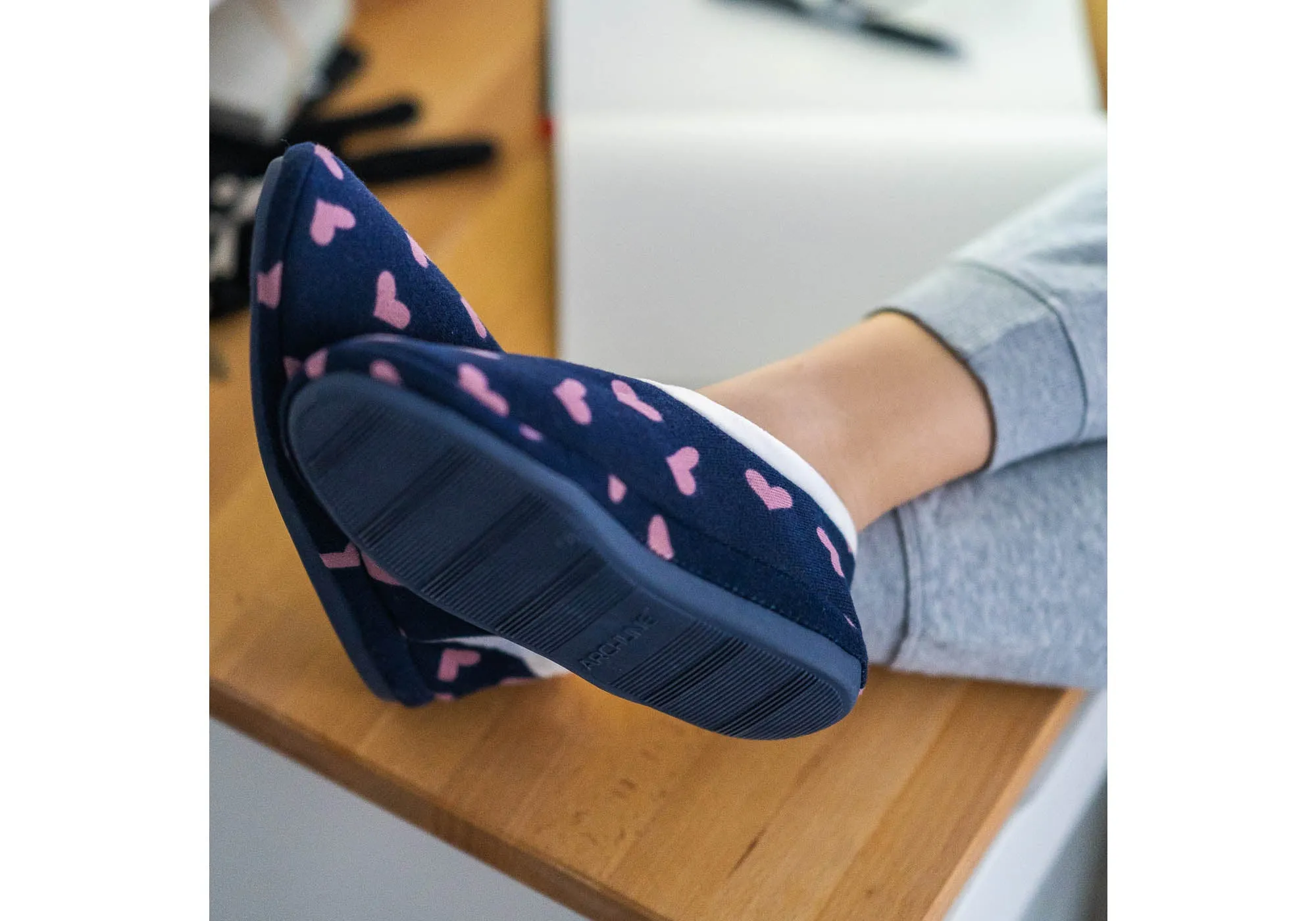 Archline Chaussons Orthopédiques Femmes Confortables à Bout Fermé Archline