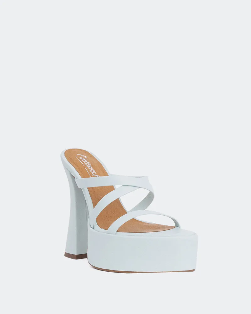 Attitude Cuir Bleu