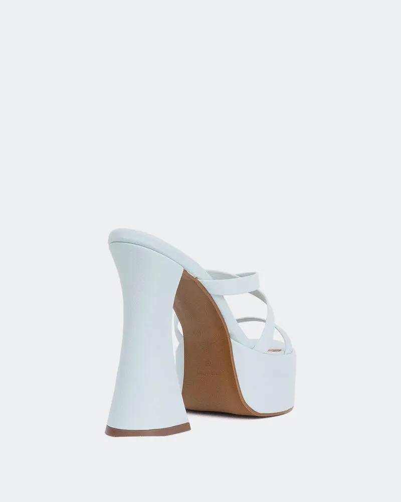 Attitude Cuir Bleu