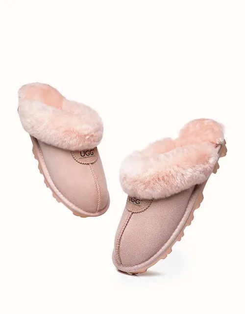 Chaussons UGG® en gaufrette Australian Shepherd