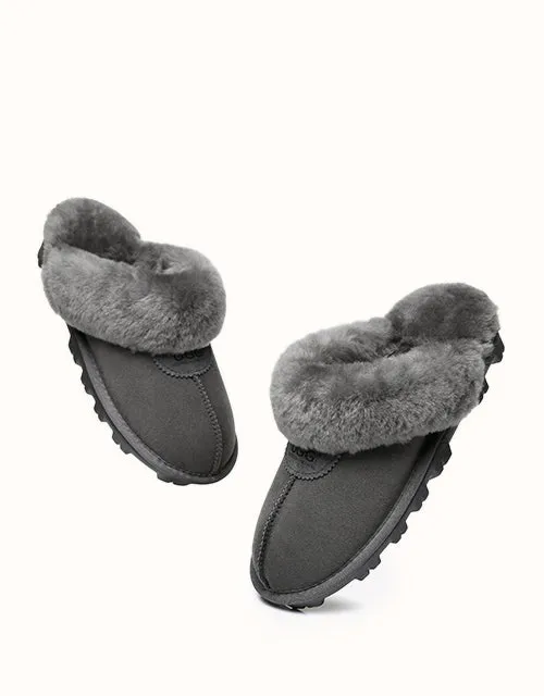 Chaussons UGG® en gaufrette Australian Shepherd