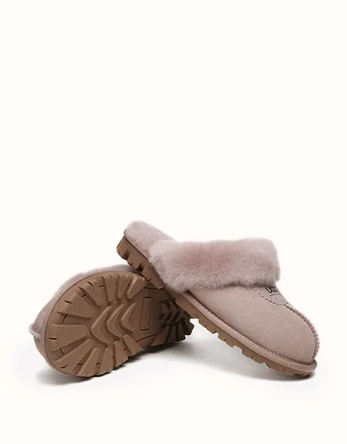 Chaussons UGG® en gaufrette Australian Shepherd