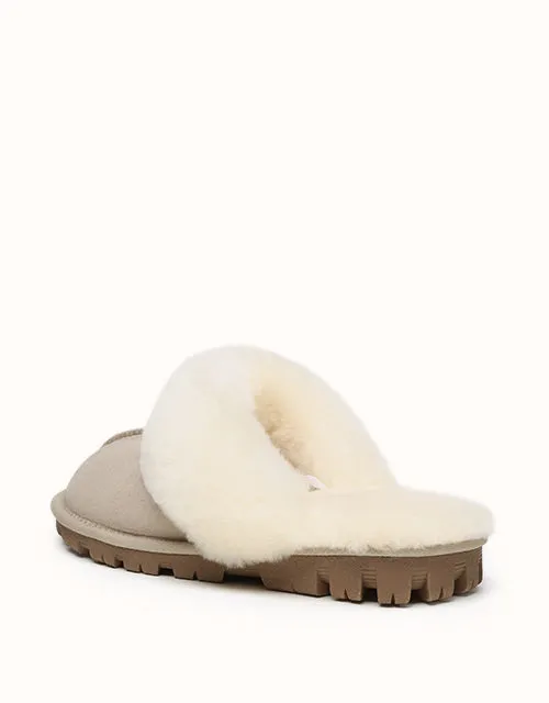Chaussons UGG® en gaufrette Australian Shepherd