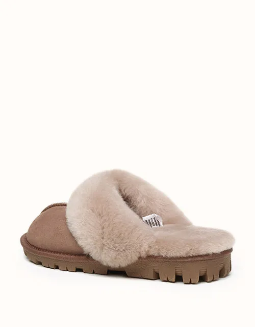 Chaussons UGG® en gaufrette Australian Shepherd