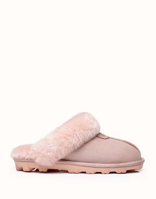 Chaussons UGG® en gaufrette Australian Shepherd
