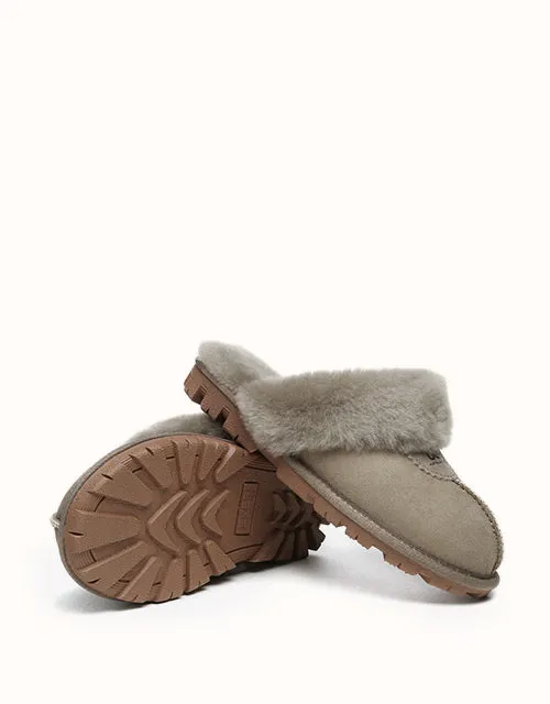 Chaussons UGG® en gaufrette Australian Shepherd
