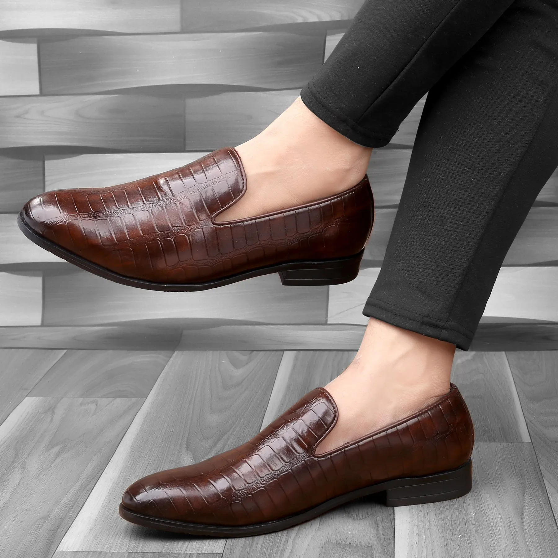 Bacca Bucci NAPLES Mocassins Texturés pour Fête | Chaussures à Enfiler Formelles pour Robe de Mariée