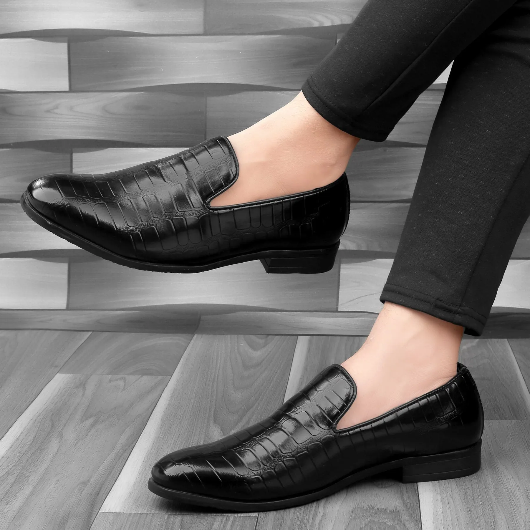 Bacca Bucci NAPLES Mocassins Texturés pour Fête | Chaussures à Enfiler Formelles pour Robe de Mariée