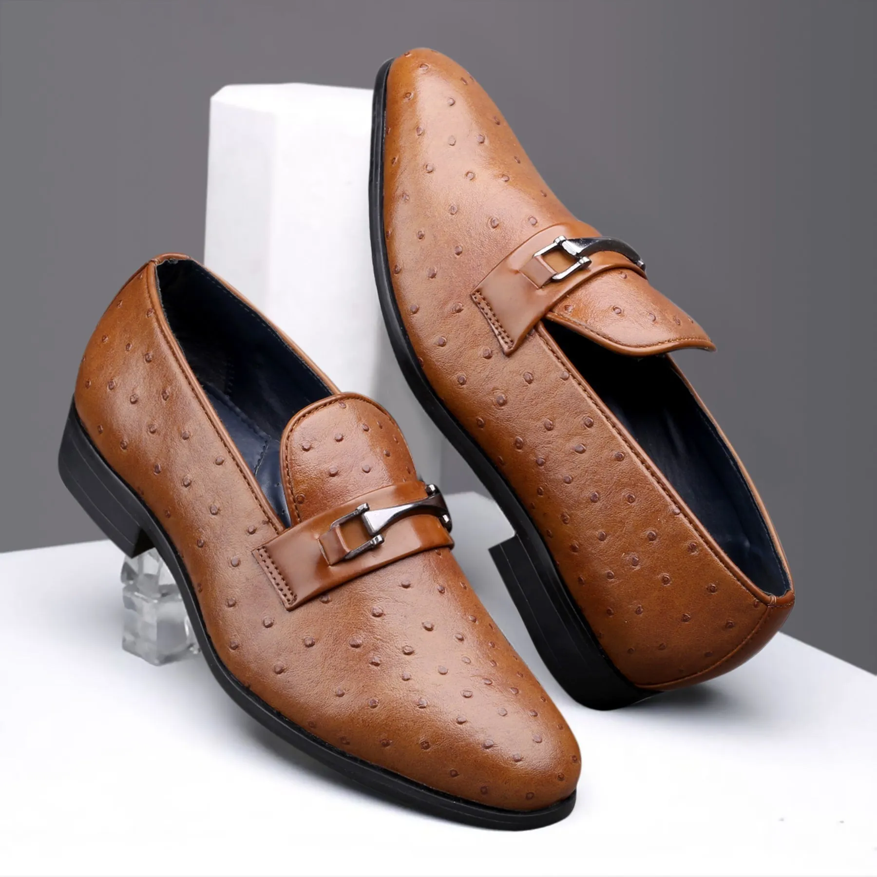Bacca Bucci Mocassins Texturés en Autruche pour Fête | Chaussures de Mariage Formales à Enfiler