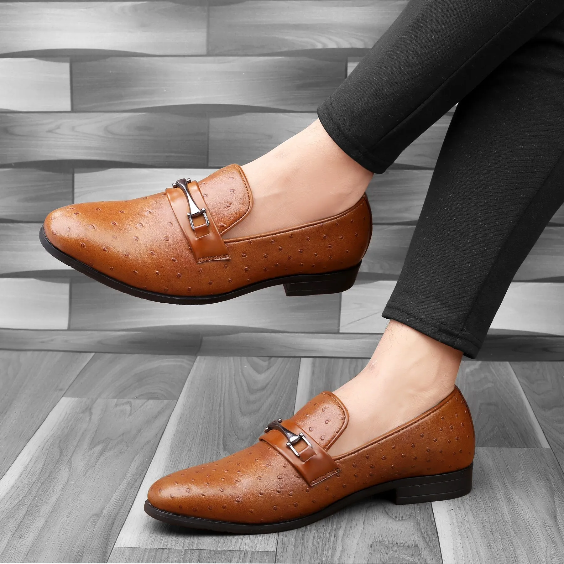 Bacca Bucci Mocassins Texturés en Autruche pour Fête | Chaussures de Mariage Formales à Enfiler