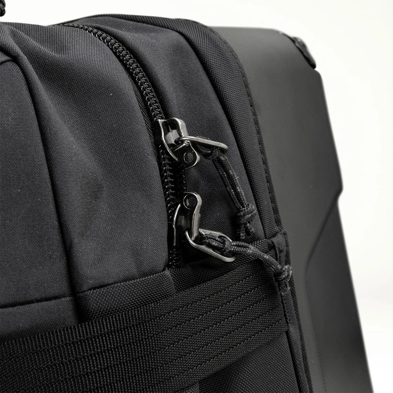 Sacs Fjallraven pour Hommes Fjallraven Farden Roller 75 Charbon Noir