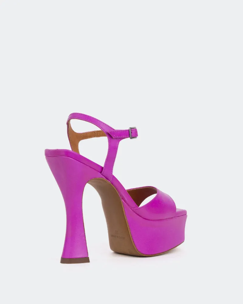 Betsey Cuir Violet