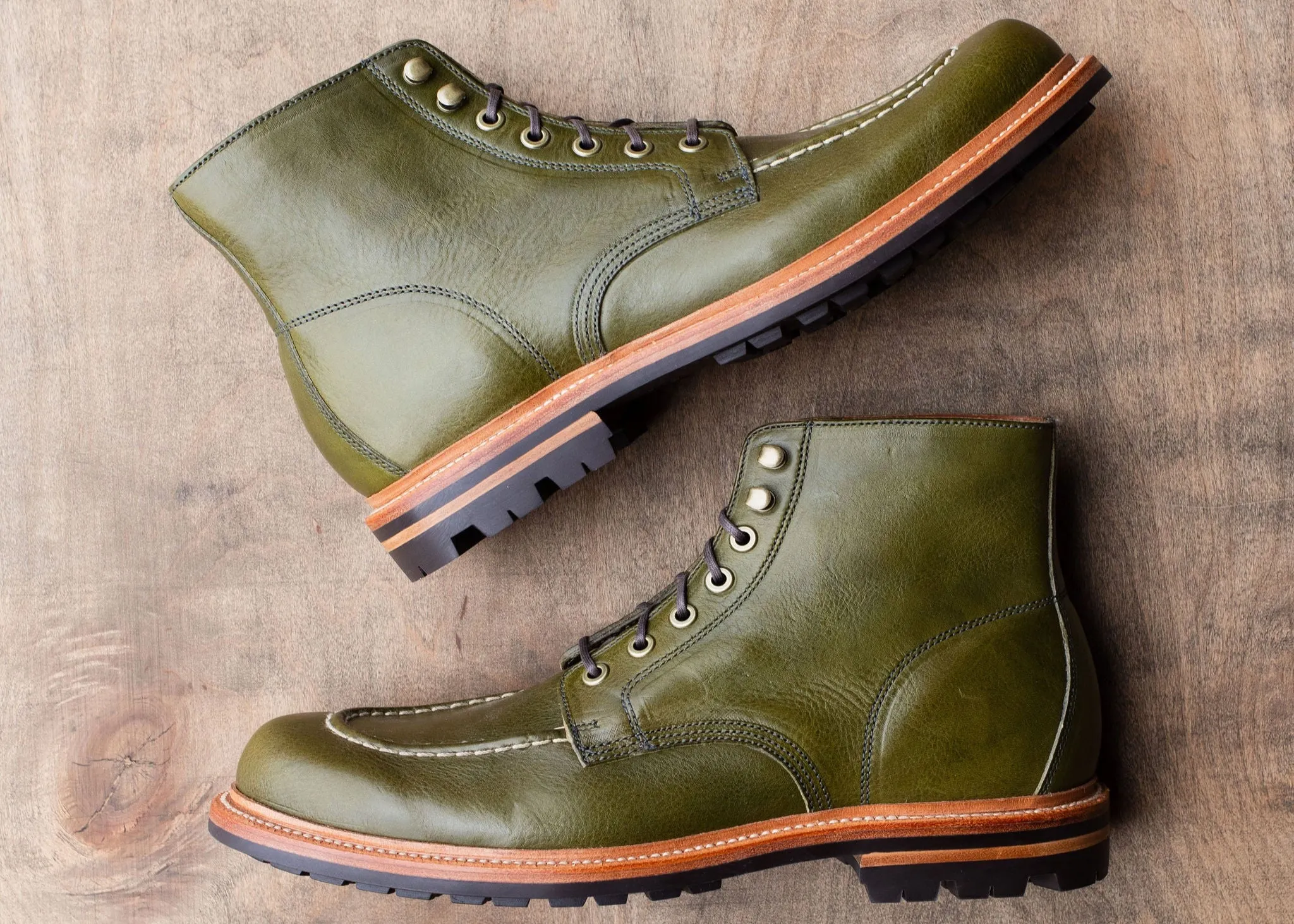 Boîte Minerva Olive Brass Boot