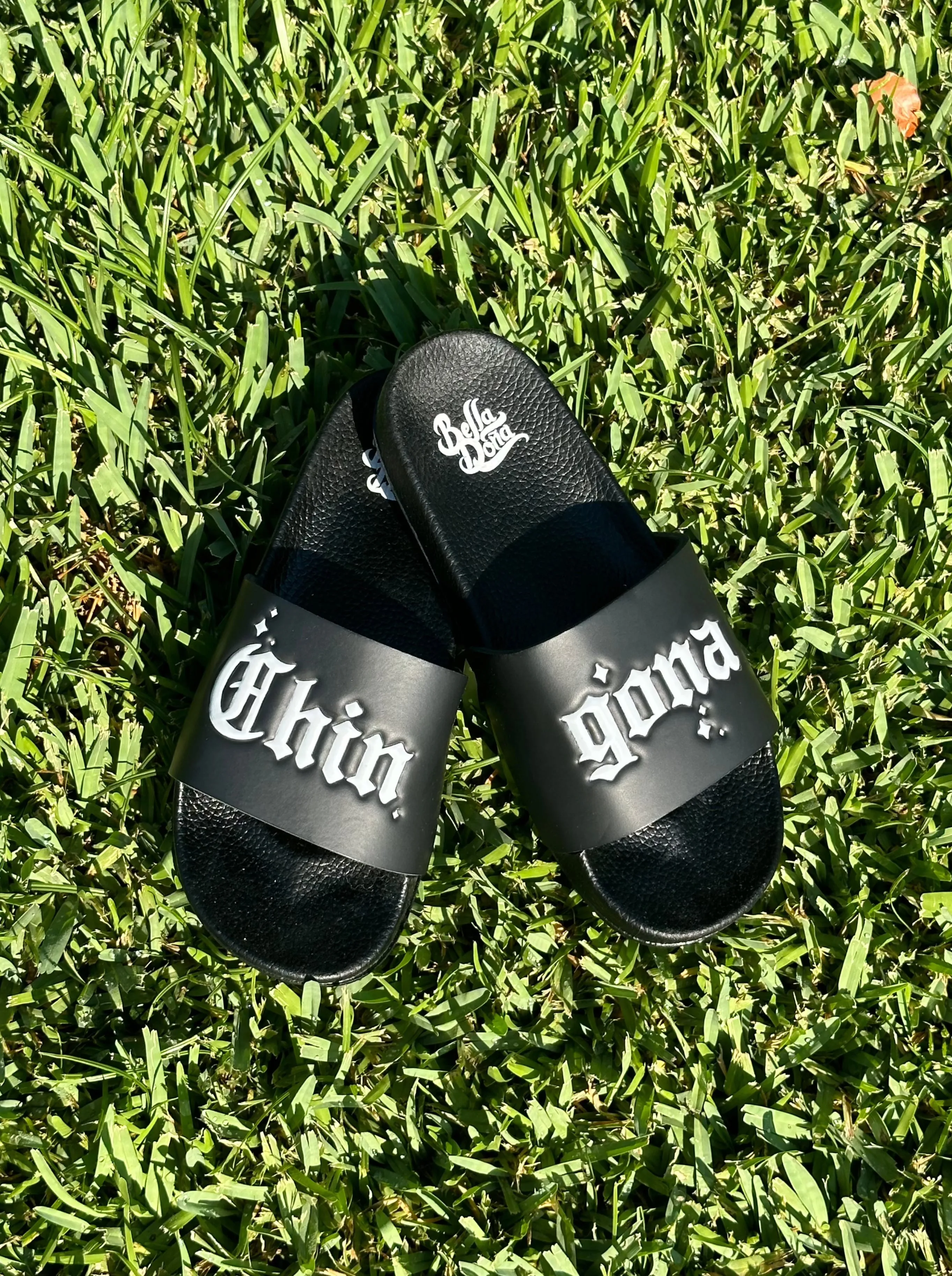 Chingona Slides - Noir
