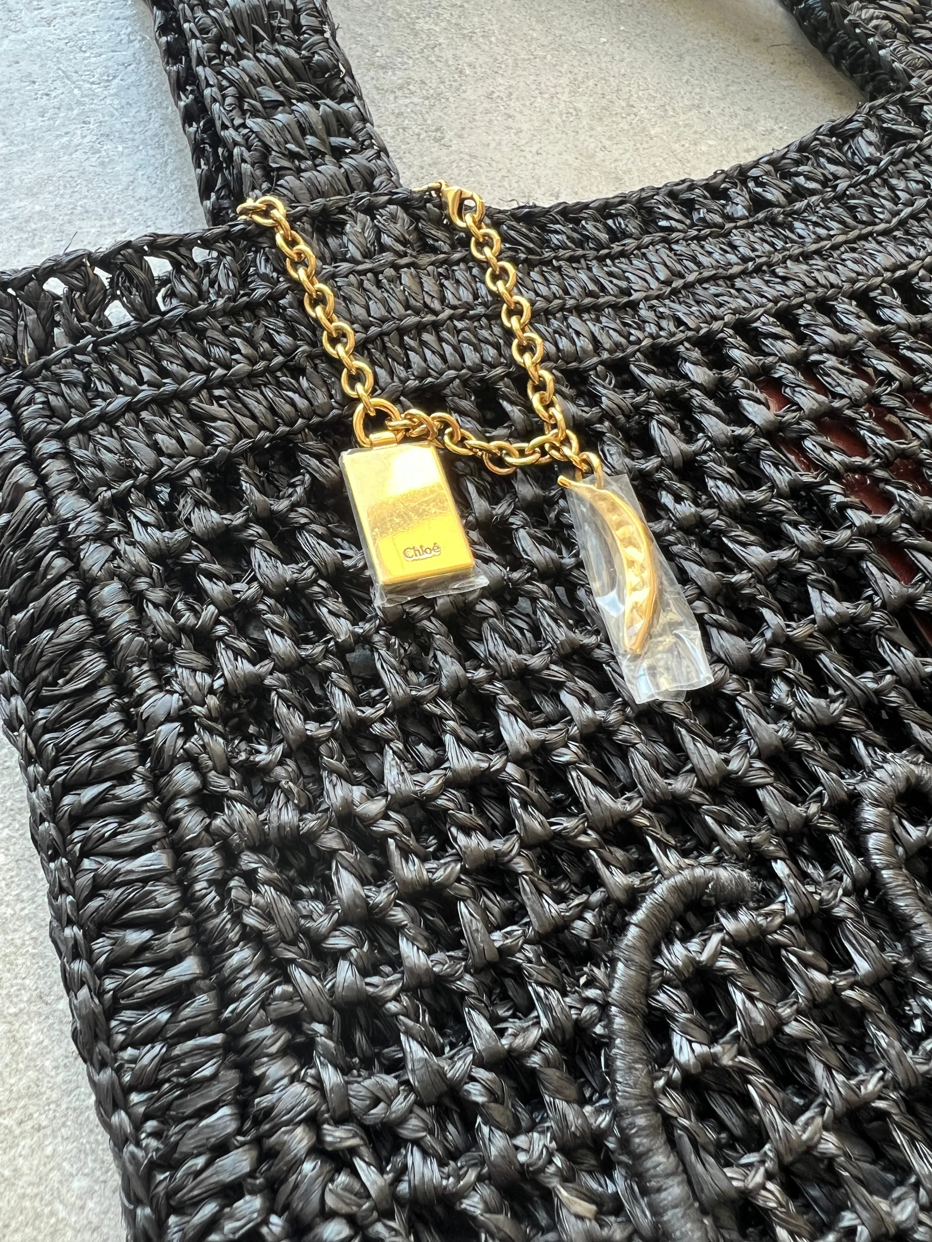Chloé Sac Banana Raffia Tote, Noir