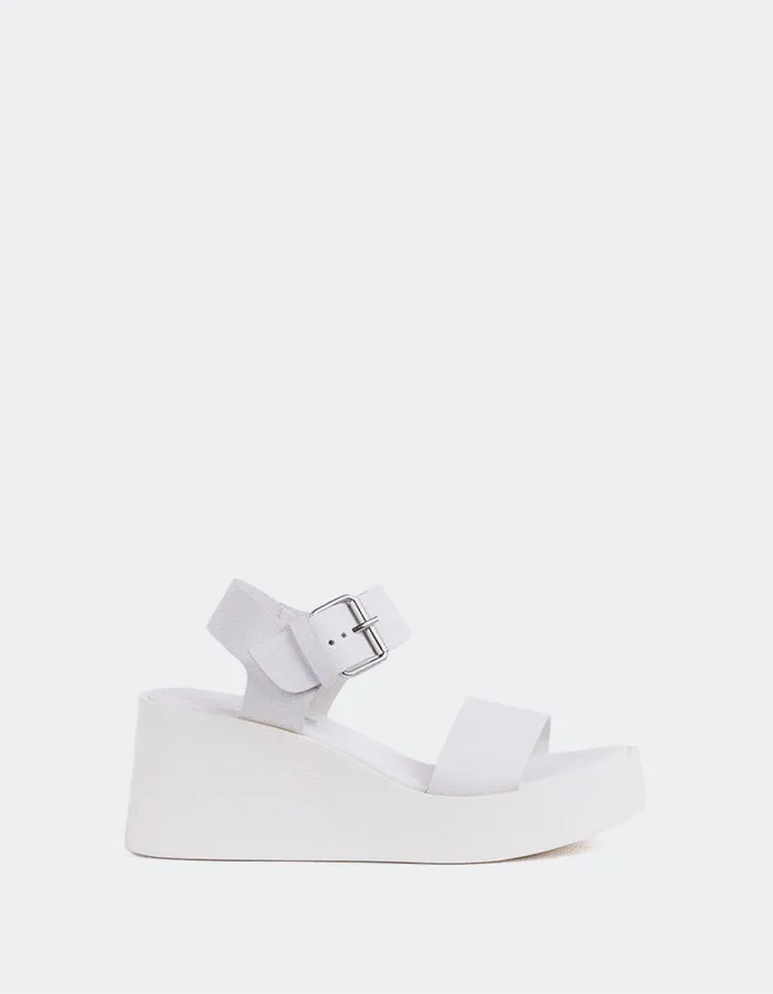 Cher Cuir Blanc