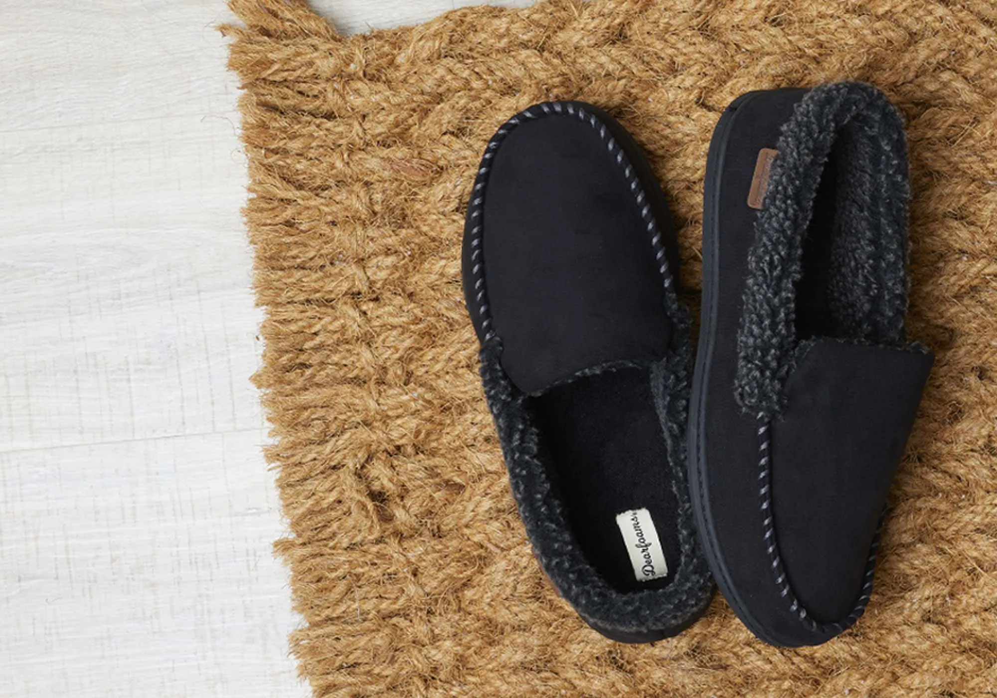 Chaussons Mocassin Dearfoam pour Hommes en Microsuede avec Couture Fouet Dearfoams