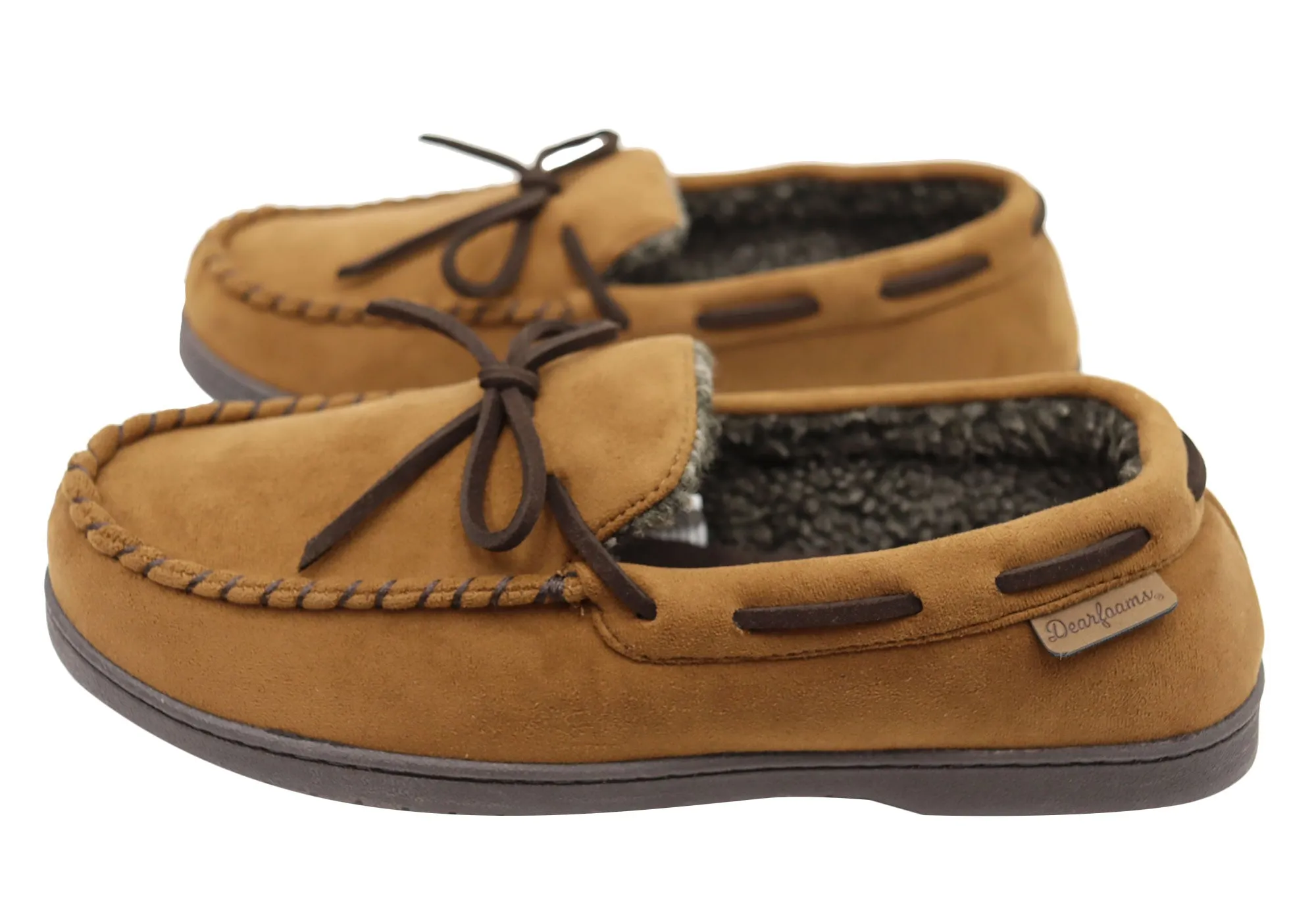 Dearfoams Chaussons Mocassins Homme Toby en Microsuede avec Surpiqûres et Lacets Dearfoams