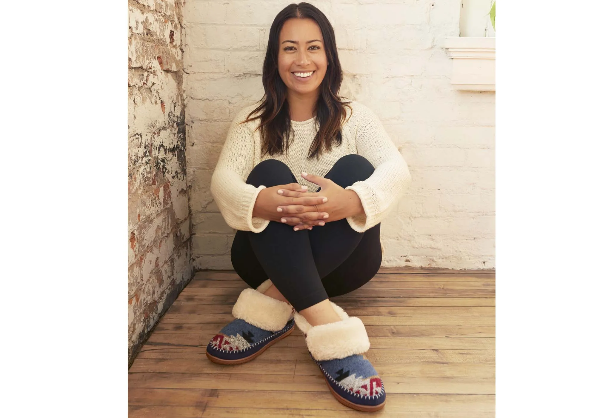 Dearfoams Chaussons confortables pour femmes Moritz avec retour d'énergie