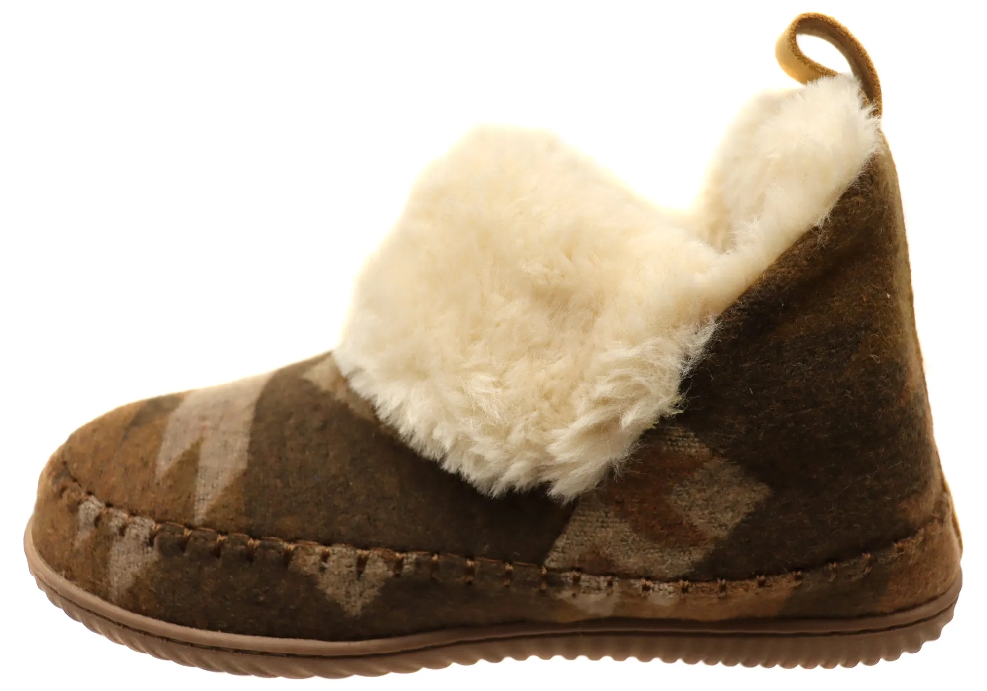 Dearfoams Chaussons confortables pour femmes Moritz avec retour d'énergie