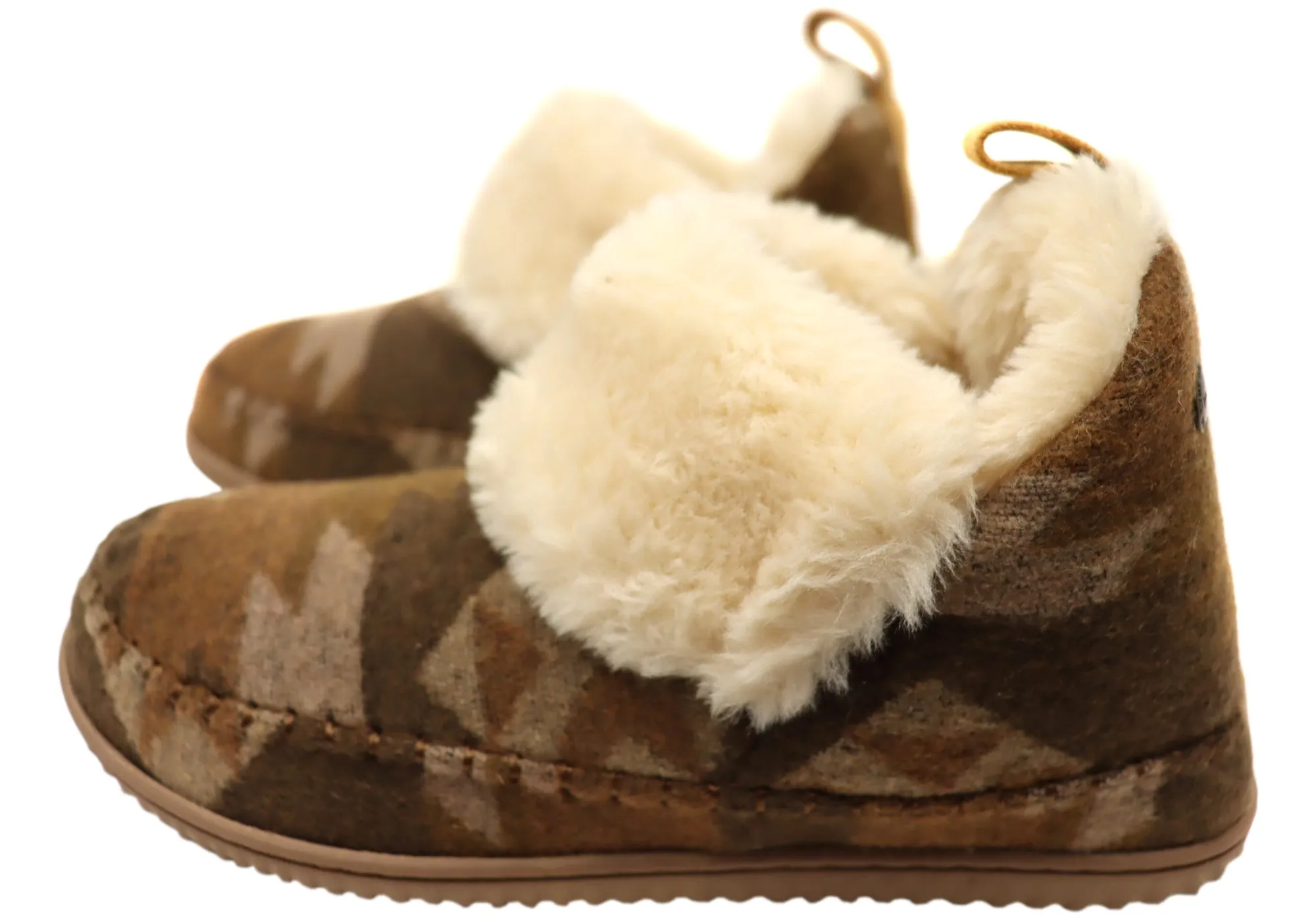 Dearfoams Chaussons confortables pour femmes Moritz avec retour d'énergie