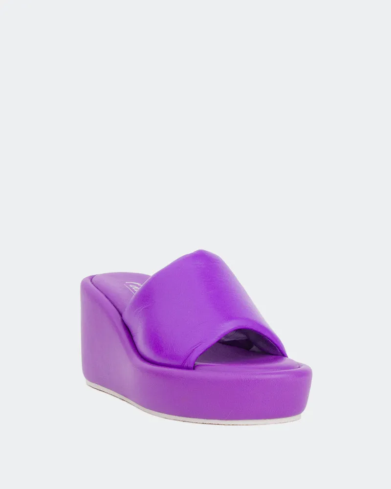 Dolores Cuir Violet