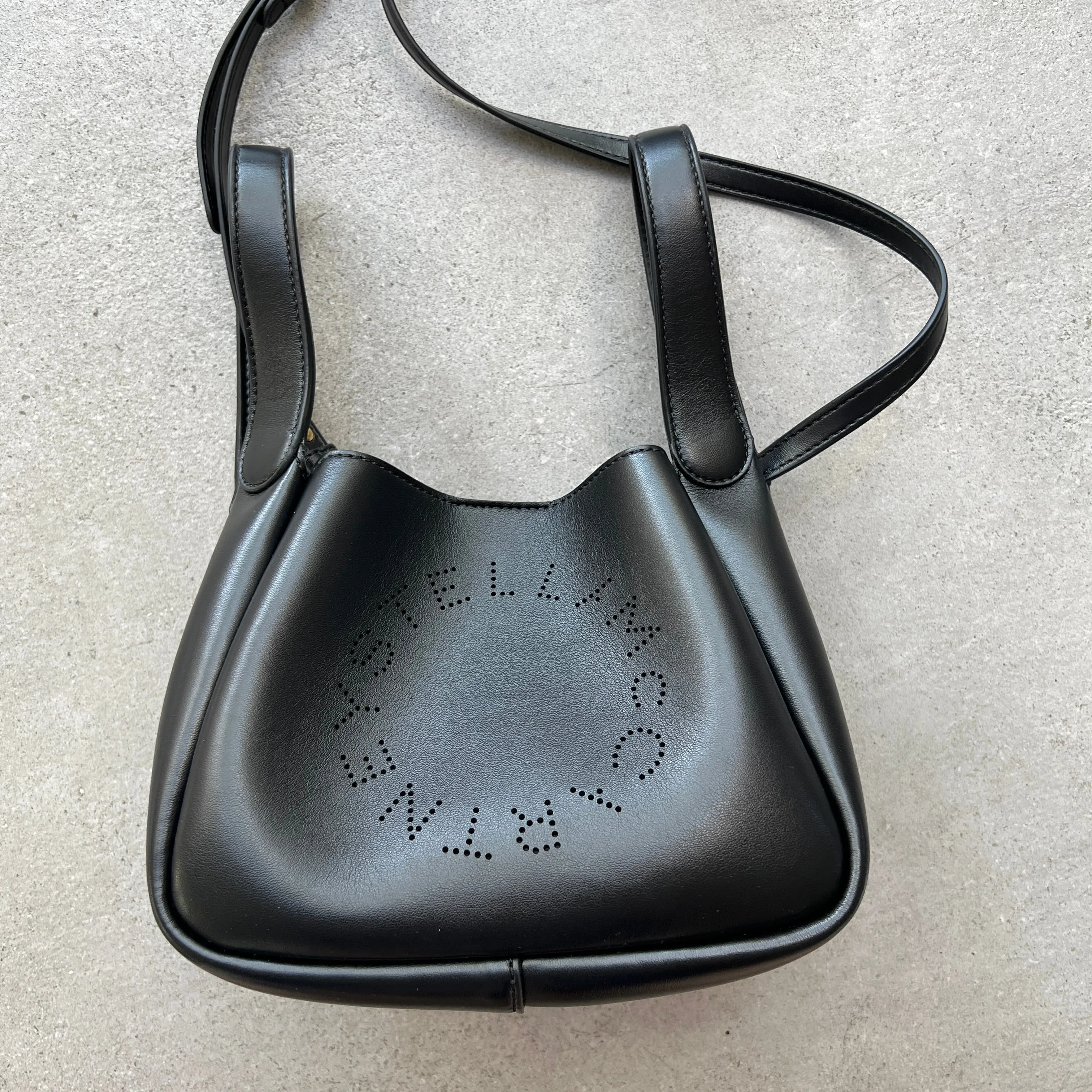 Sac à bandoulière logo Dumpling, Noirs_Sacs Stella Mccartney_Sacs