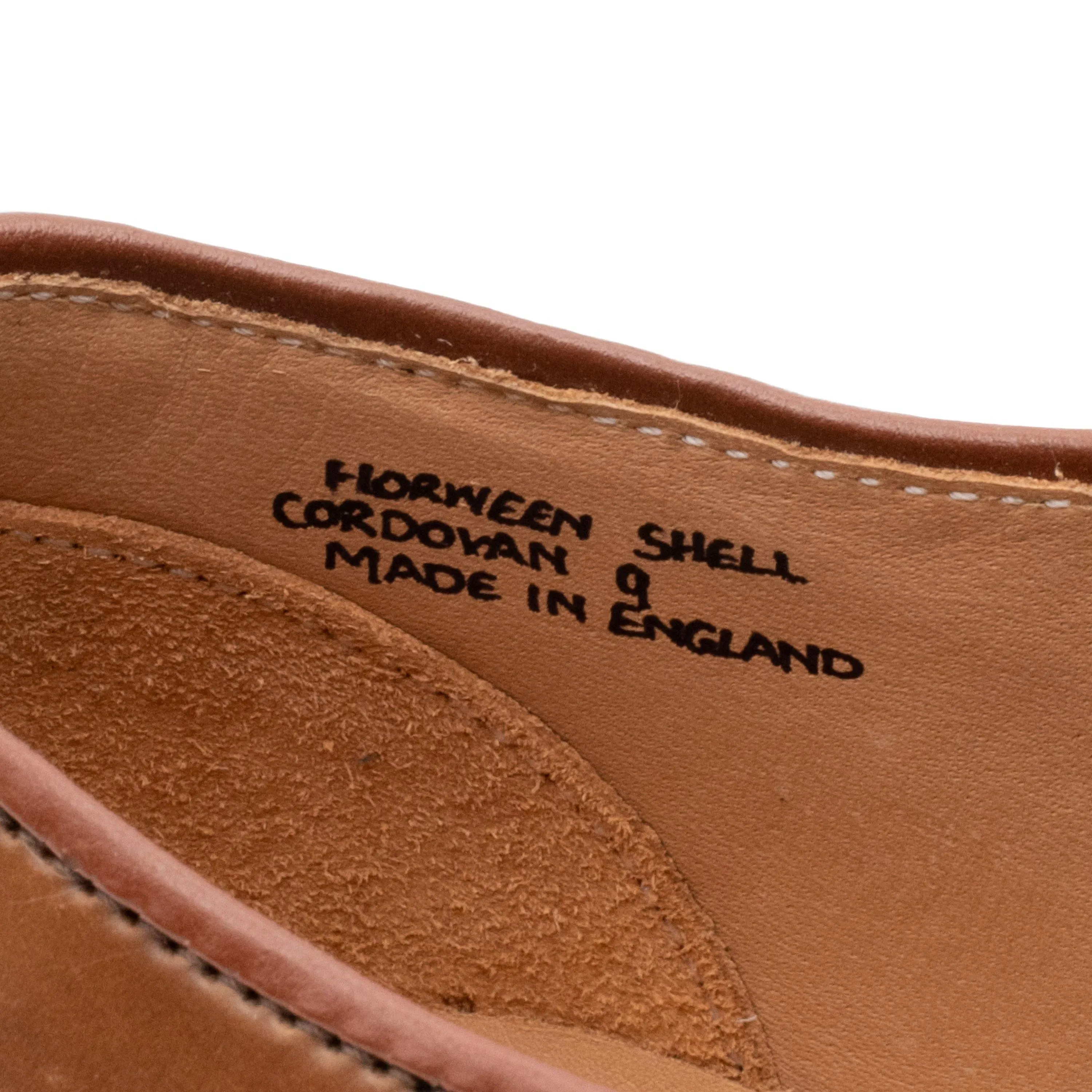 Harlestone Derby - Shell Cordovan Bourbon Horween - Pack de Soin Deluxe