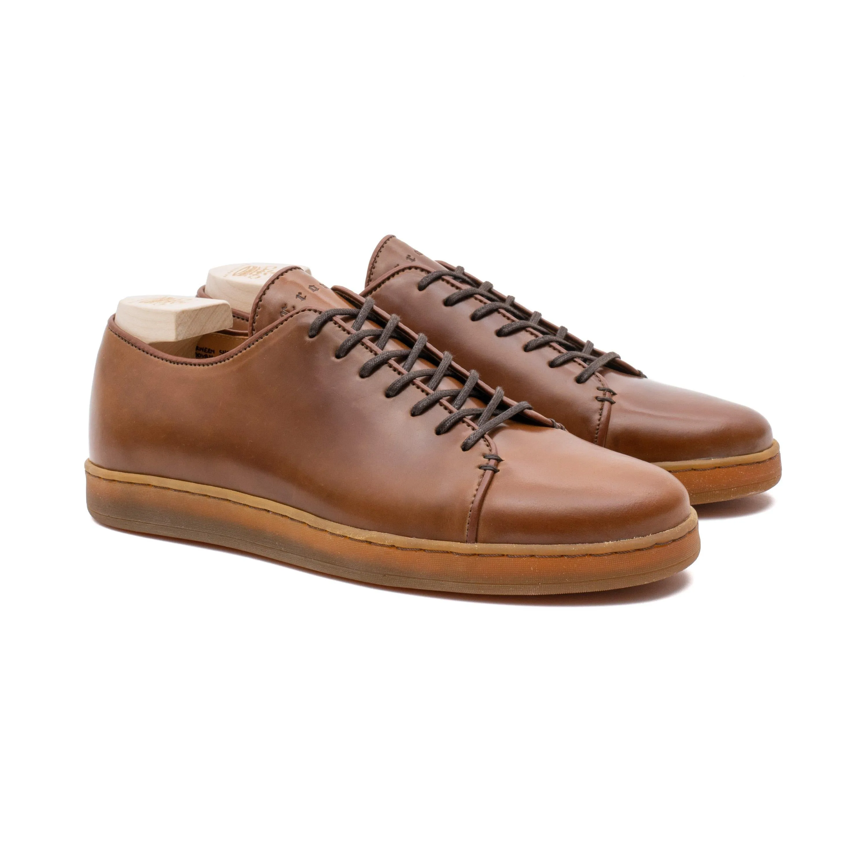 Harlestone Derby - Shell Cordovan Bourbon Horween - Pack de Soin Deluxe
