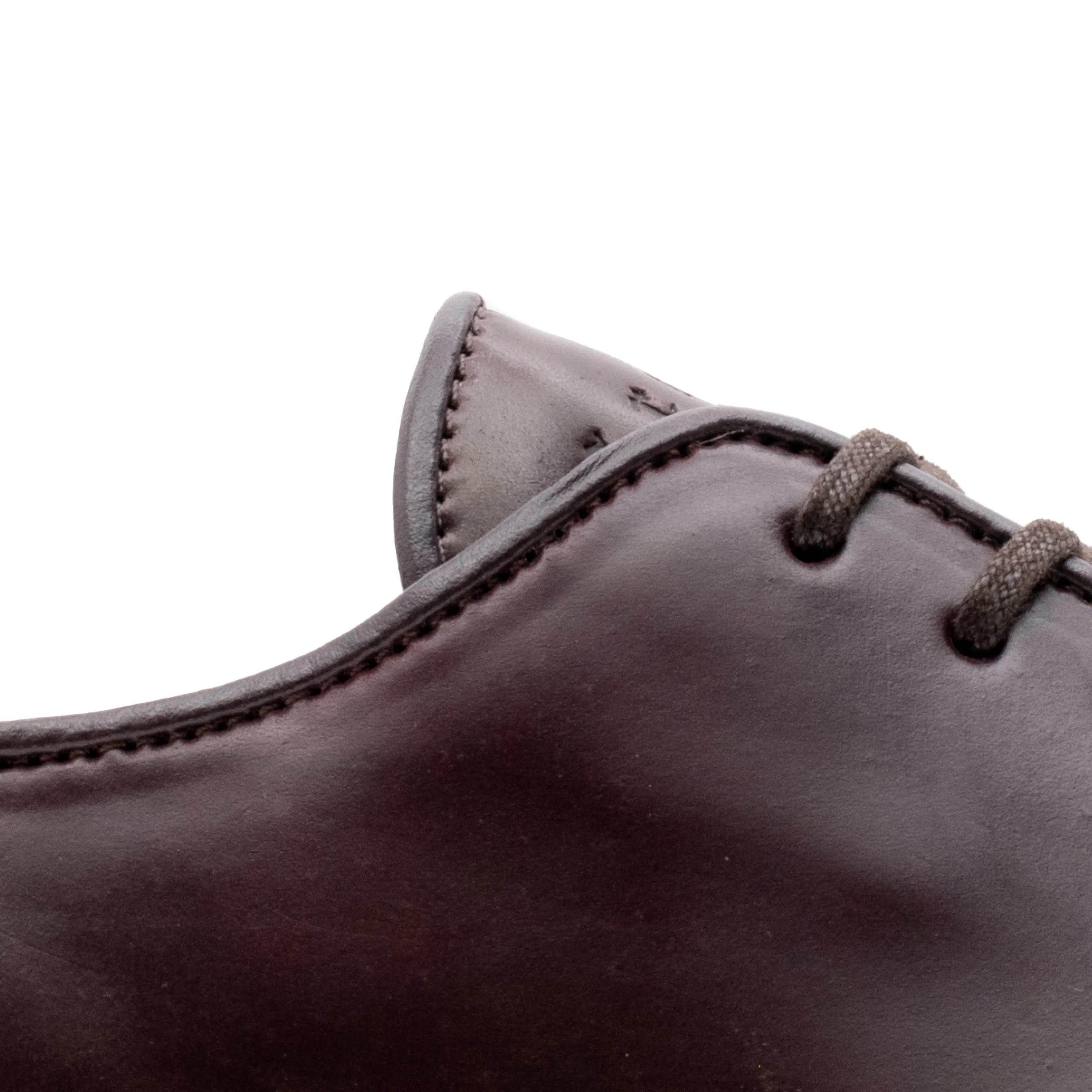 Harlestone Derby - Shell Cordovan Horween No 8 - Pack de Soin Deluxe