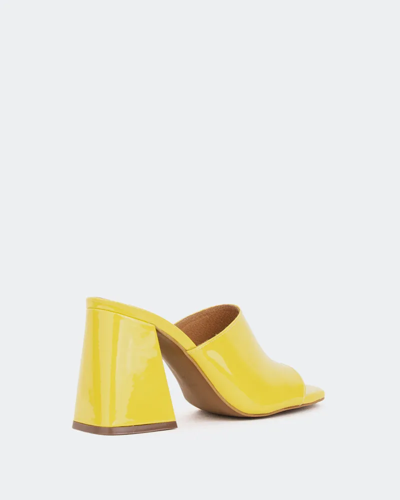 Herrera Jaune Verni/Patent