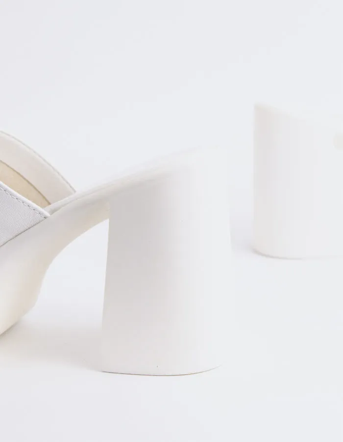 Cuir blanc Kalamata