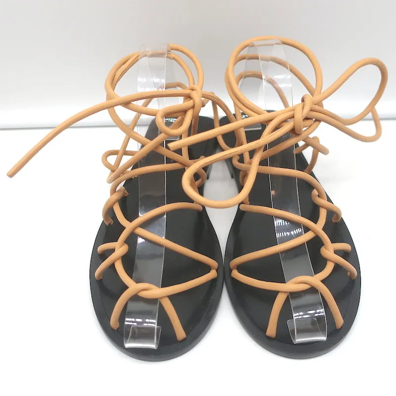 Sandales plates Khaite Lyon à lacets en cuir nude taille 37.5 NEUVES