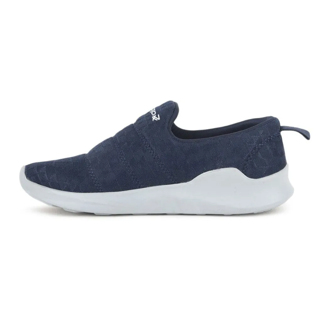Chaussures décontractées sans lacets pour femmes Leap7x Bleu marine AVILA-96 par Liberty