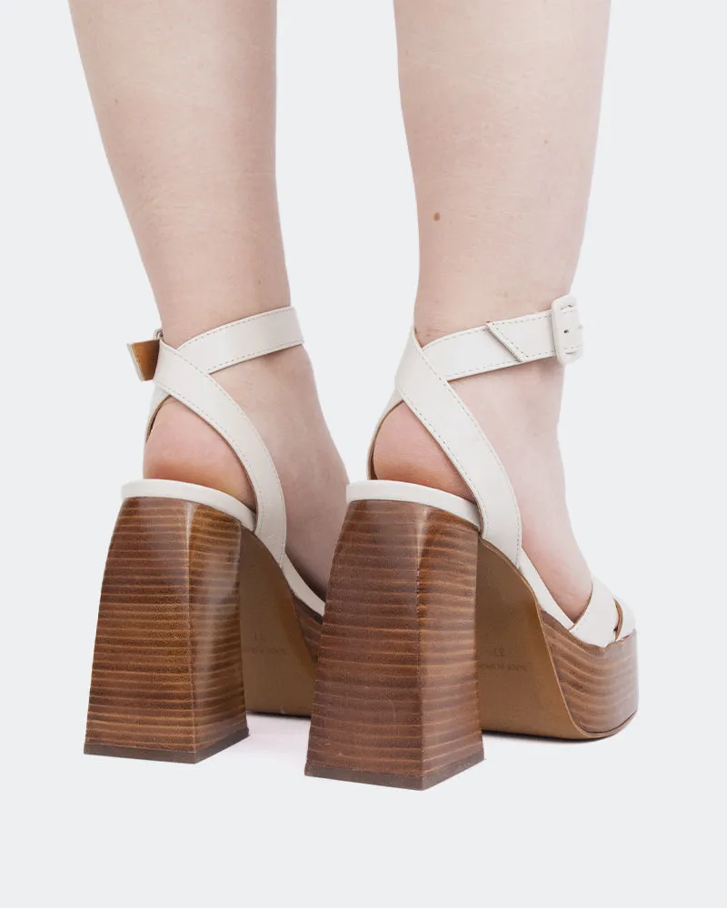 Cuir Blanc Cassé Vintage