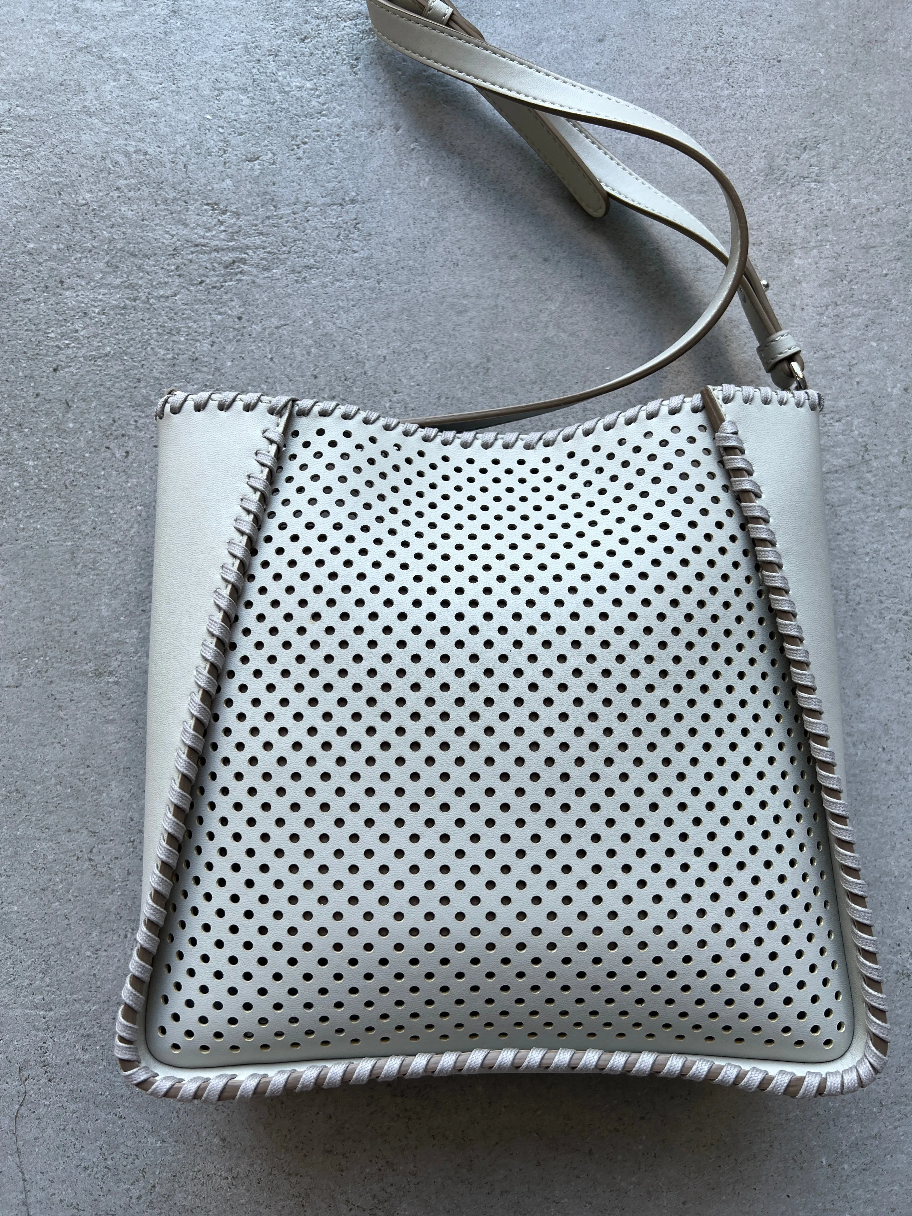 Logo Hobo Perforé, Sacs en Argile_Stella Mccartney_Sacs