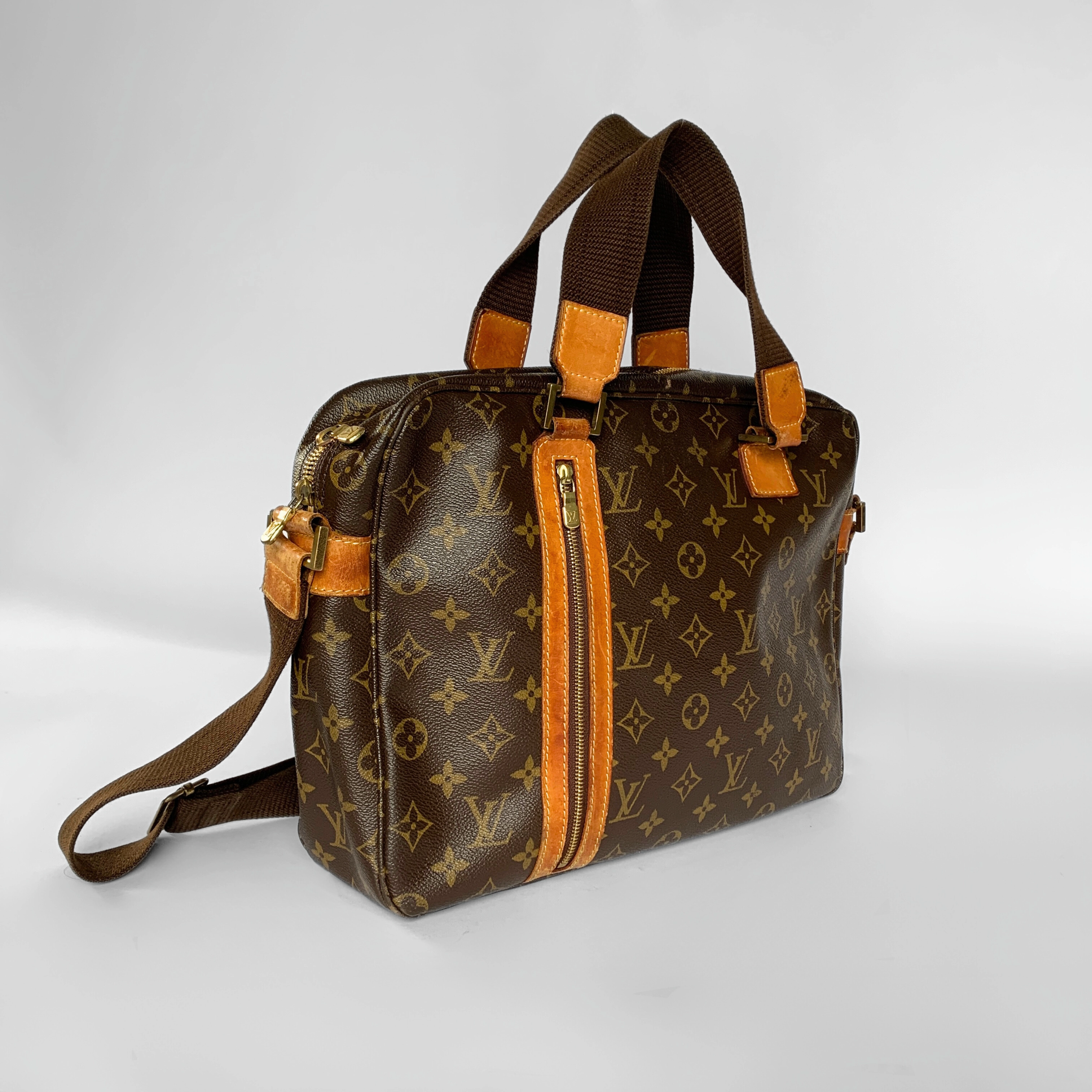 Louis Vuitton Sac Bosphore Monogram Canvas