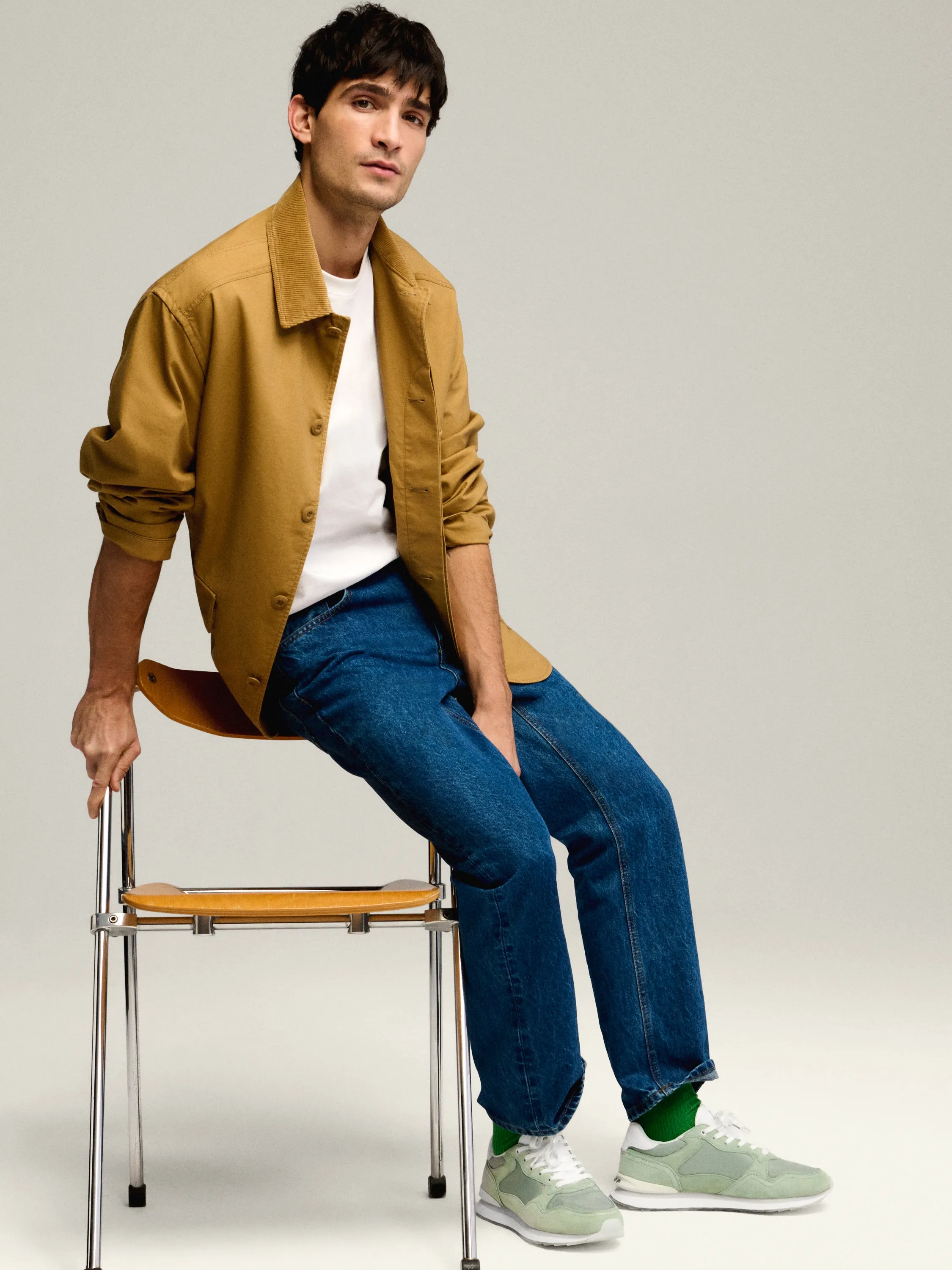 HOMME DE MEDELLÍN