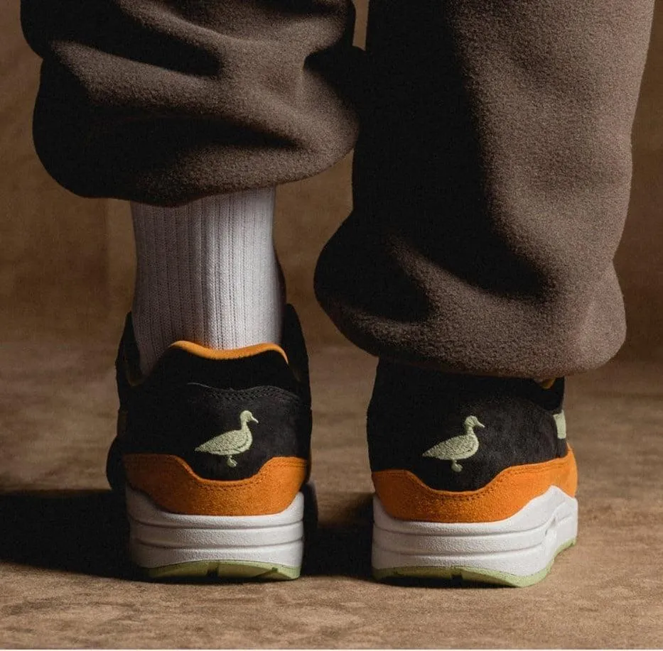 Nike Sneakers Air Max 1 Ugly Duckling 'Honeydew'
