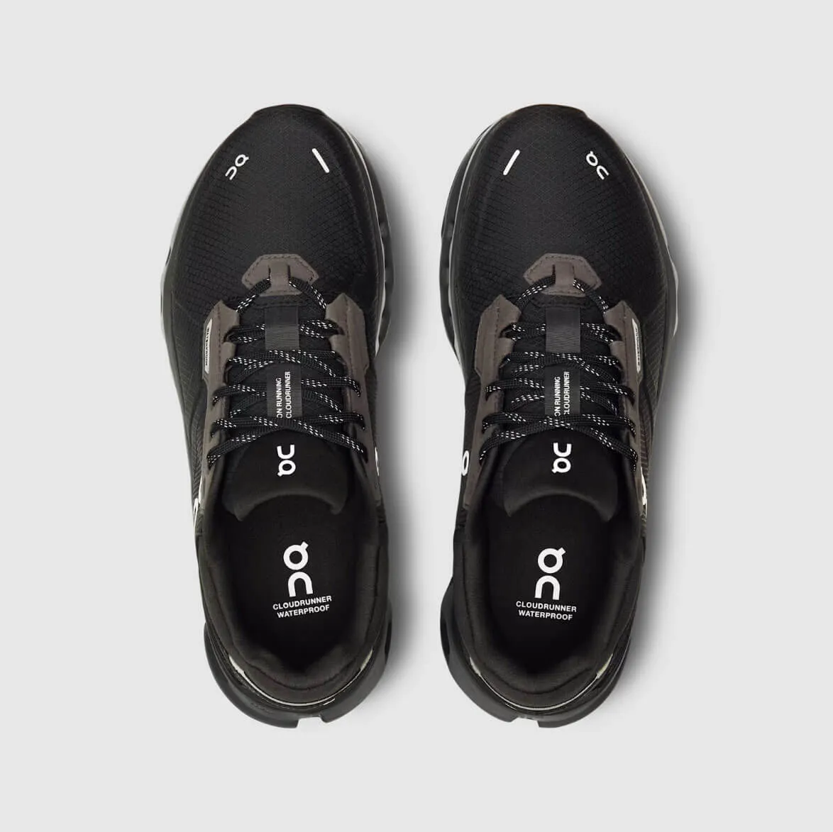 Chaussures On Women's Cloudrunner 2 Imperméables - Magnétique / Noir On Cloud