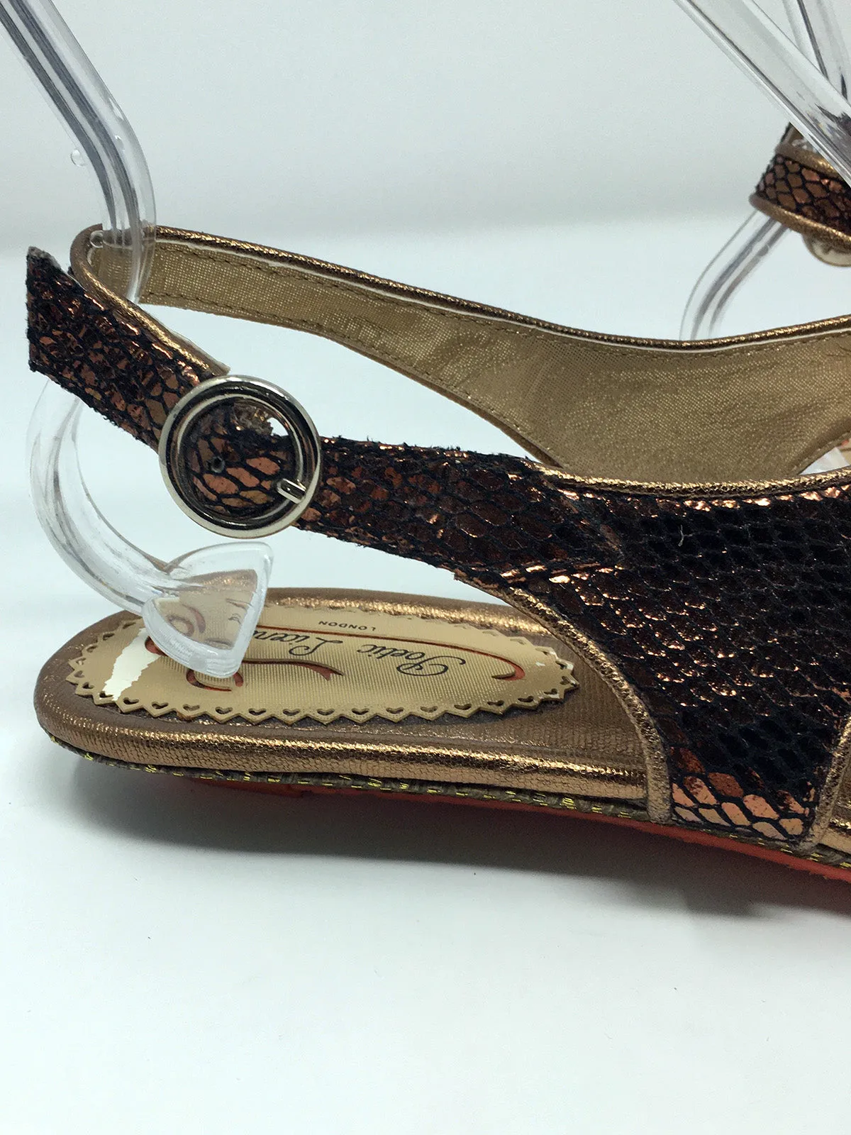 Sandales Poetic Licence taille 9.5 en bronze avec imprimé serpent vert sauge