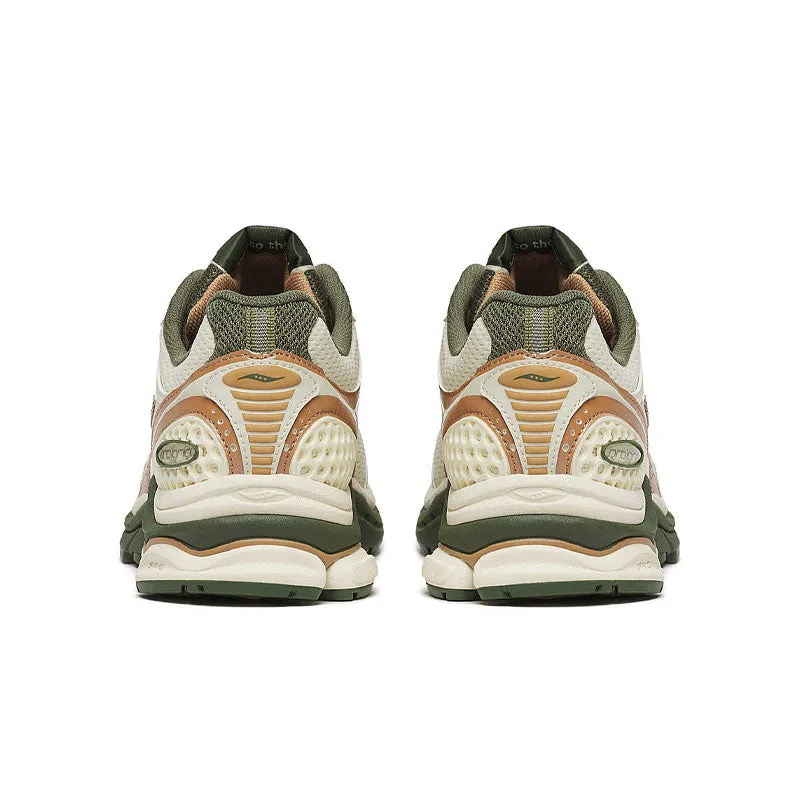 Saucony & Friends ProGrid Triumph 4 Crème | Doe S70903-1