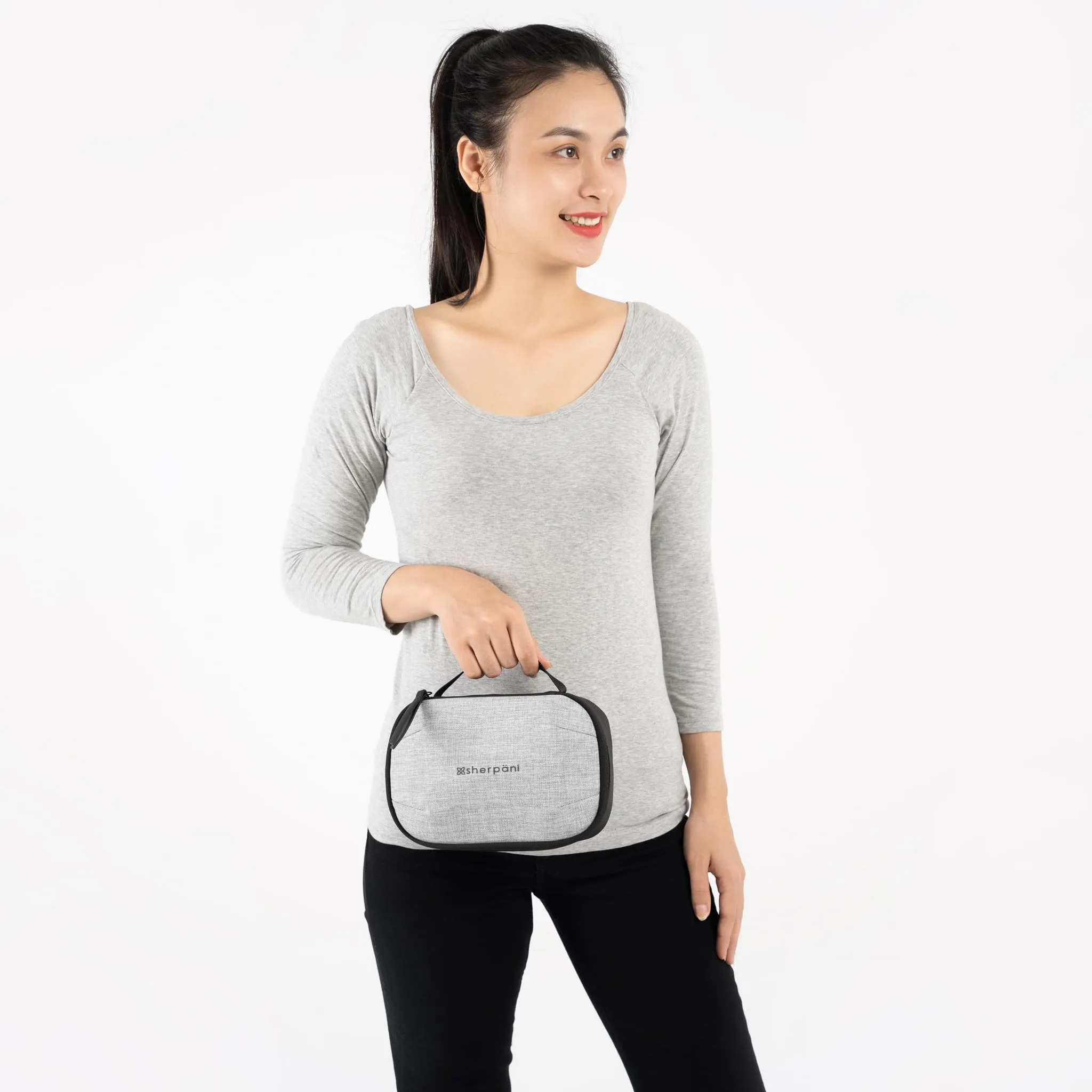 Sherpani Atlas, Accessoire de Voyage, Sac Organisateur pour Câbles Technologiques et Articles de Toilette pour Femmes Sherpani