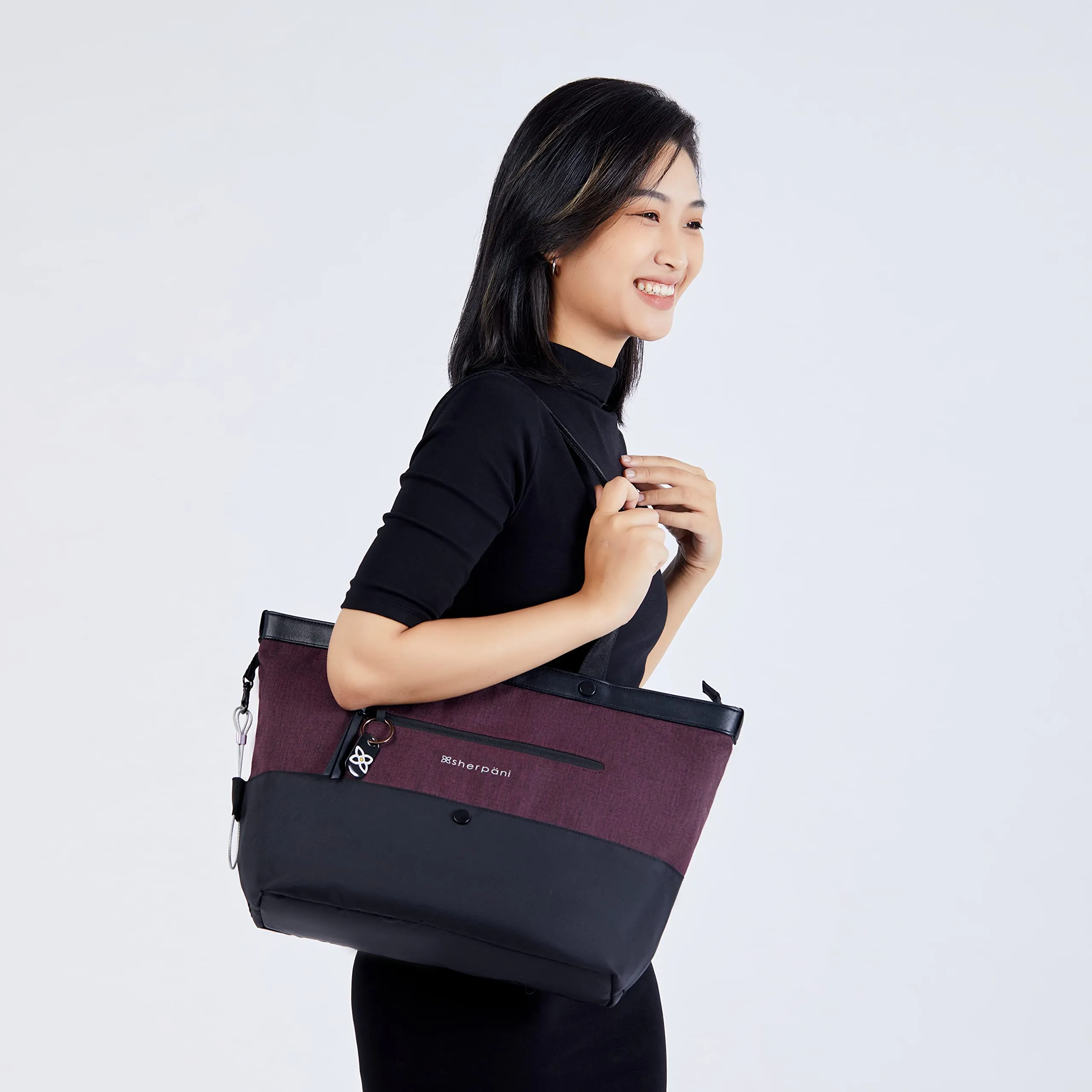 Sherpani Cali, Sac Fourre-Tout Anti-Vol, Sac de Voyage, Sac à Main, Sac pour Enseignante, Sac Fourre-Tout pour Femmes, Compatible avec Ordinateur Portable 15 Pouces (Sans Housse) Bags Sherpani