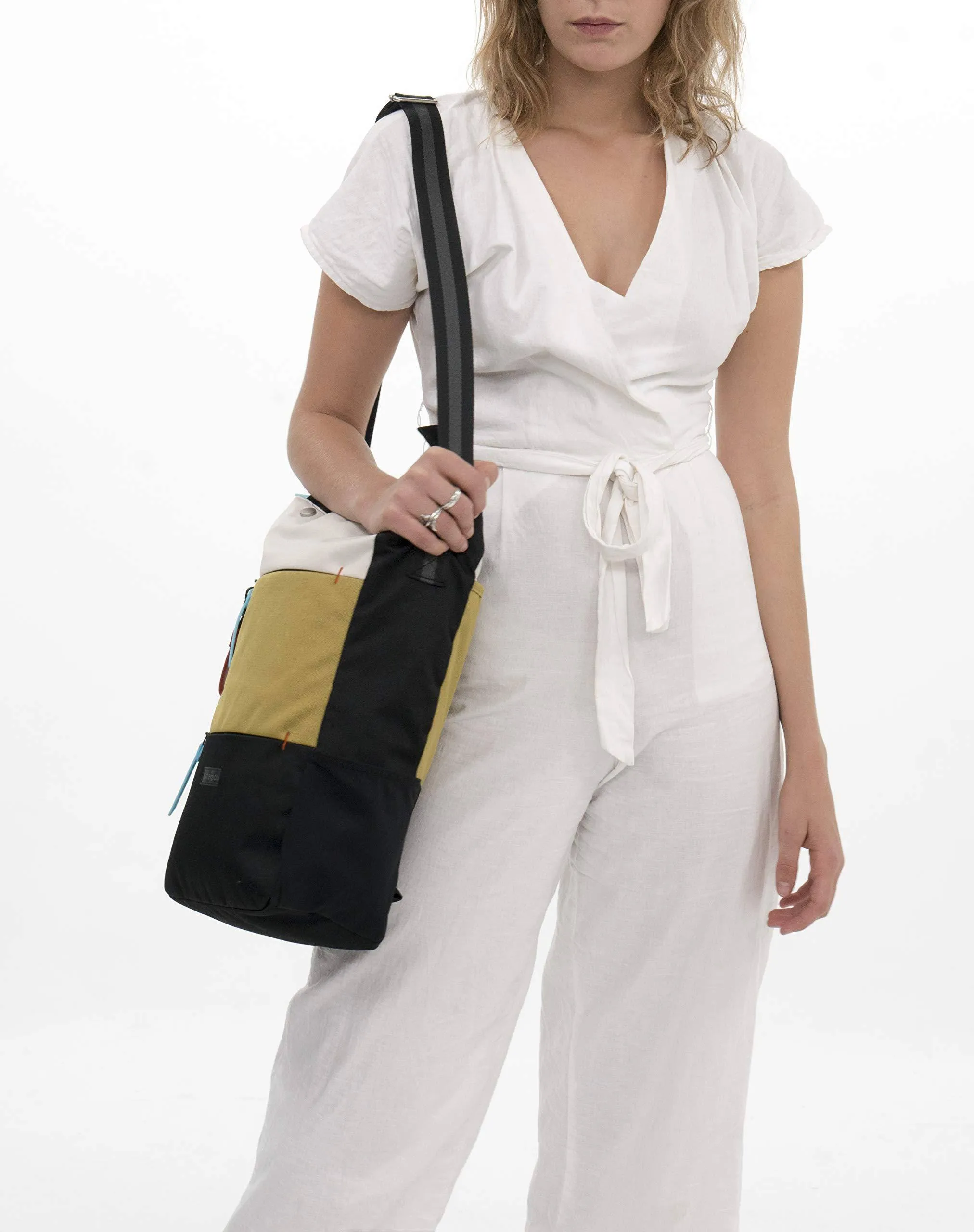 Sherpani Camden, Sac Nylon Convertible Sac à Dos Tote, Sac Tote, Sac Bandoulière pour Femmes, Protection RFID, Sac pour Ordinateur Portable 15 Pouces Sherpani