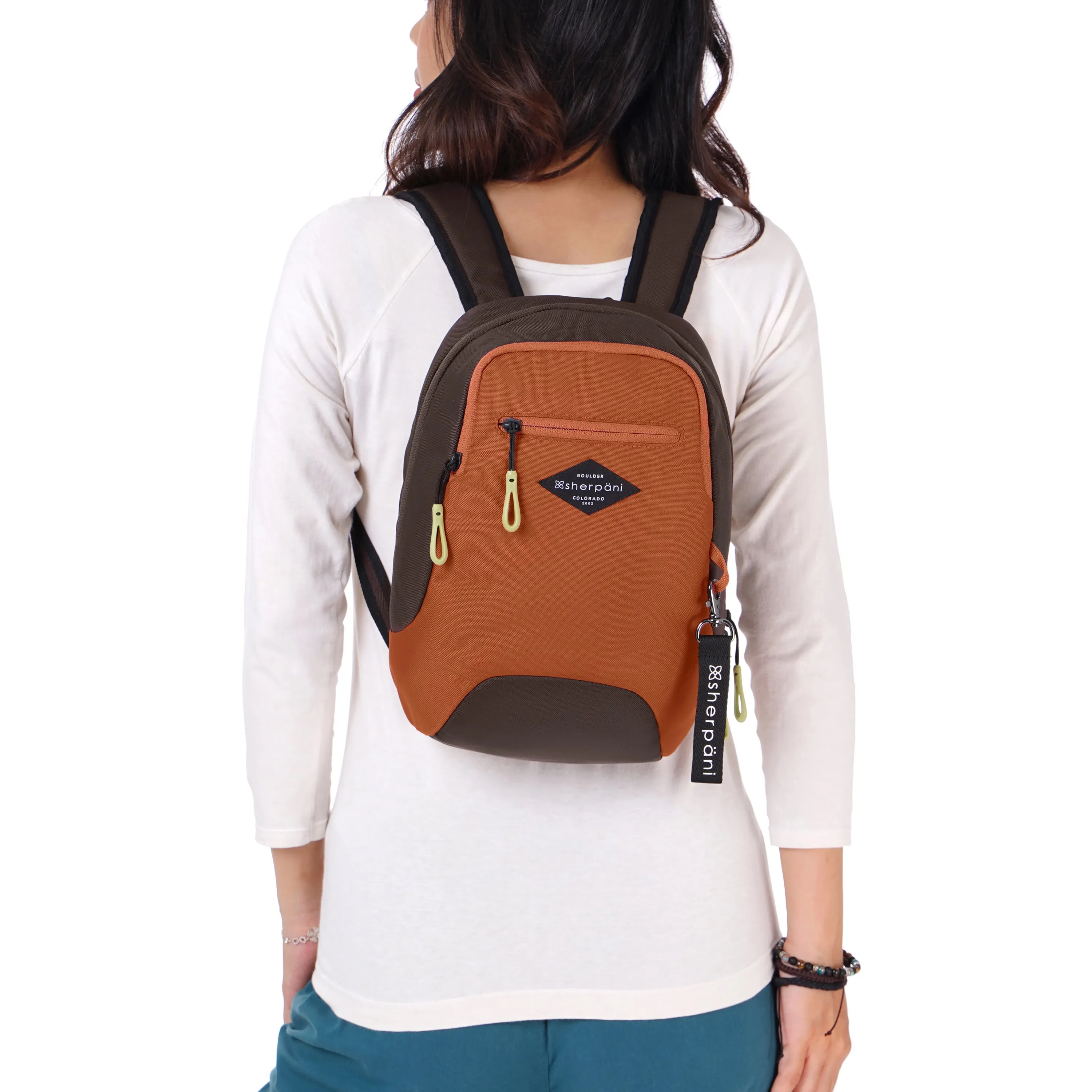 Sherpani Vespa, Mini Sac à Dos pour Femmes, Sac à Dos de Voyage, Protection RFID, Compatible avec les Tablettes de 10 Pouces, Sherpani